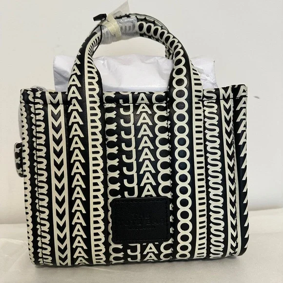 Marc Jacobs The Monogram Leather Crossbody Tote Bag Black/White One Size - Picture 2 of 10